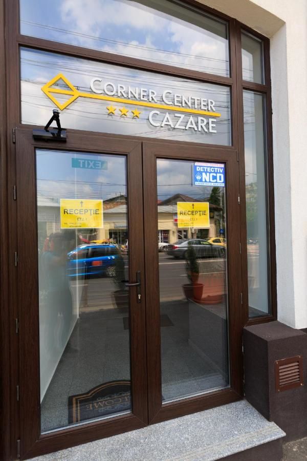 Отель Corner Center Rental Бузэу-25